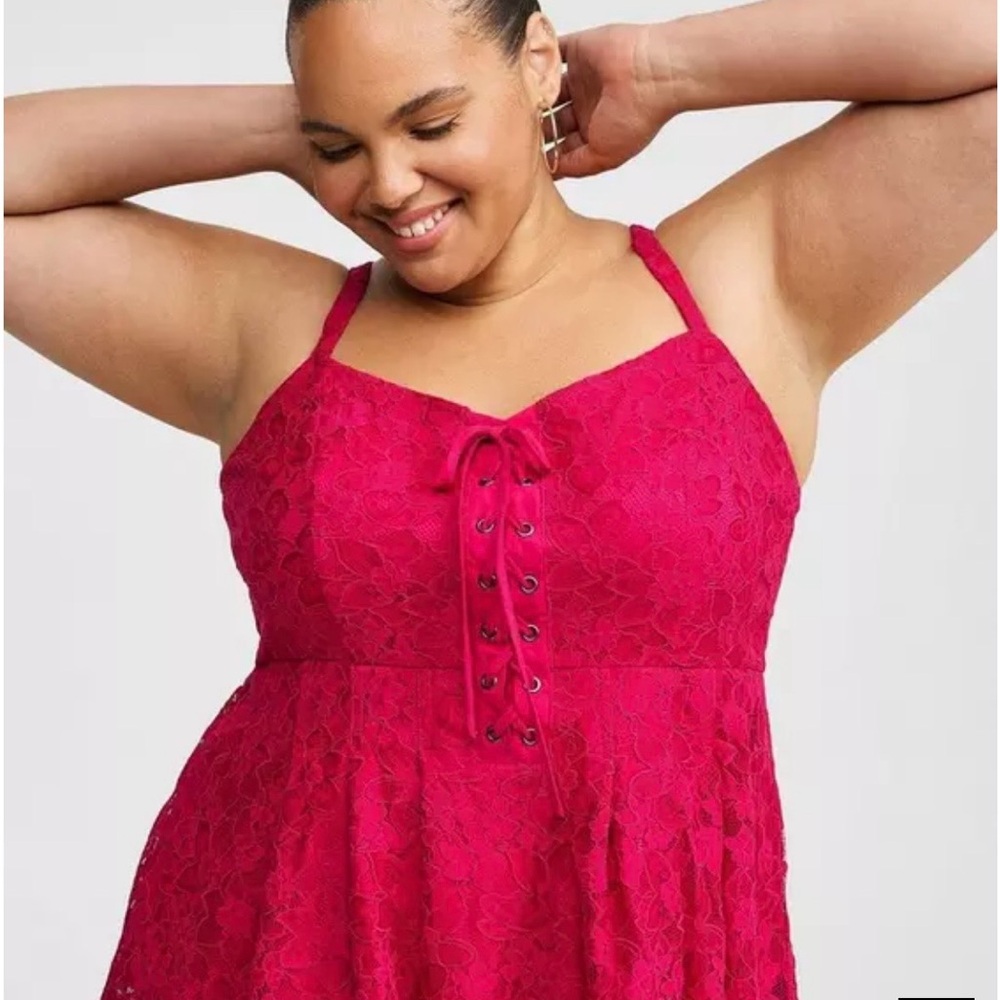 BNWT TORRID 2 PINK PEPLUM CORSET TANK TOP
